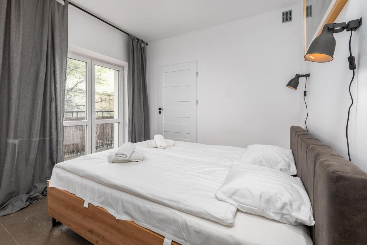 Bialobrzeska 30 By Homeprime วอร์ซอ ภายนอก รูปภาพ